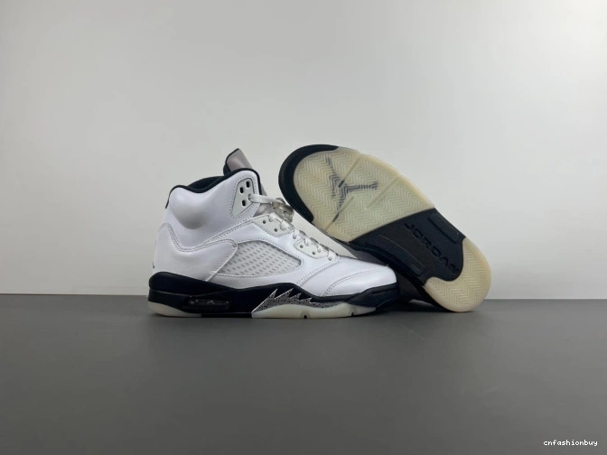 JORDAN DD0587-110 5 BLACK' 'WHITE AIR RETRO 1121